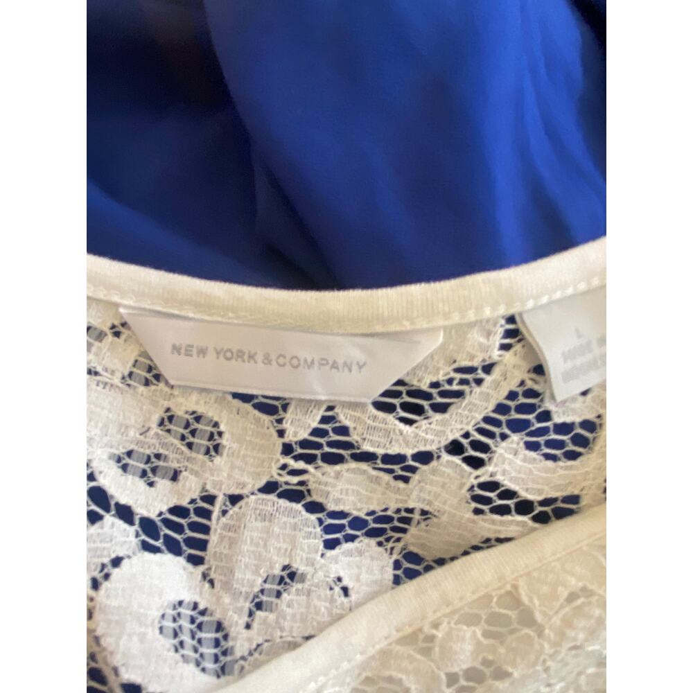 New York & Company White Lace Front Blouse Top L - Picture 3 of 4